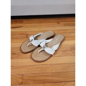 Brighton Ocala White Leather Flip Flops Sandals Heart 7 M Flat